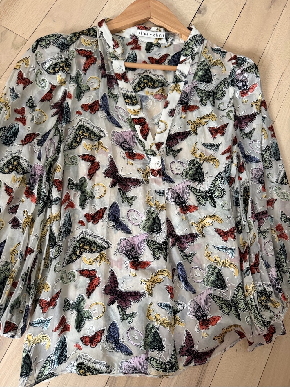 Alice and Olivia Butterfly Print Women's Skirt in Cream with Multicolor Motif